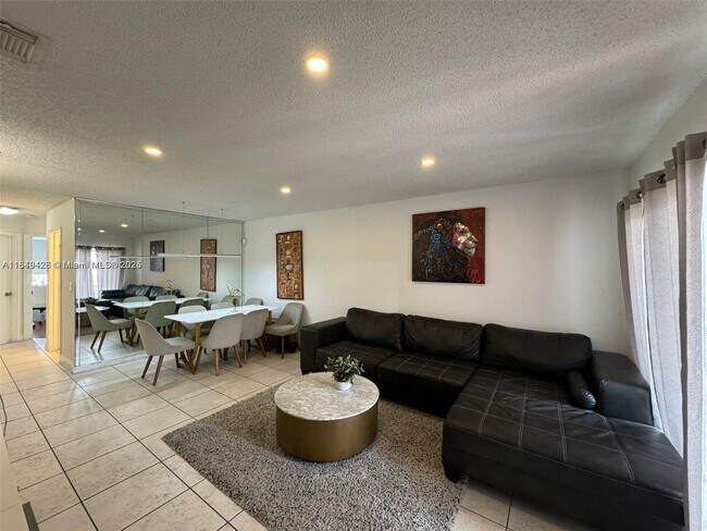 Building Photo - 4768 NW 114th Ave