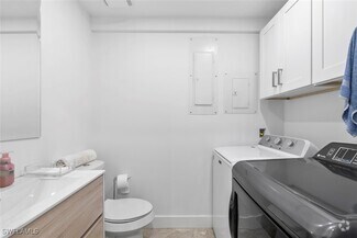 Building Photo - 5122 Starfish Ave