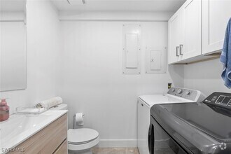 Building Photo - 5122 Starfish Ave