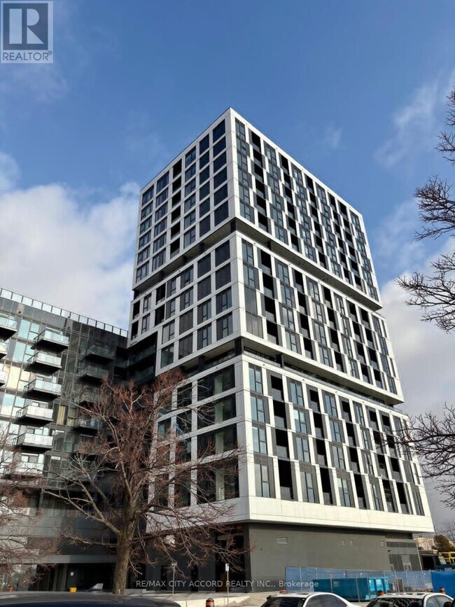 Building Photo - 1007 The Queensway