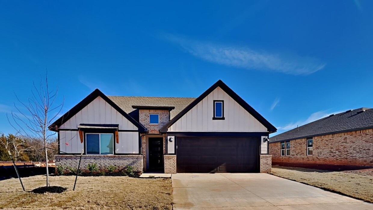 Primary Photo - Modern Farm style 4 Bedroom 2 Bathroom Hom...