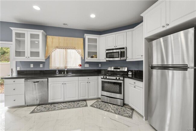 Foto del edificio - 17408 Winter Pine Way