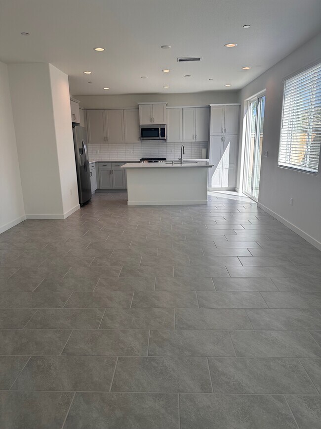 Foto del edificio - 696 Philip Way