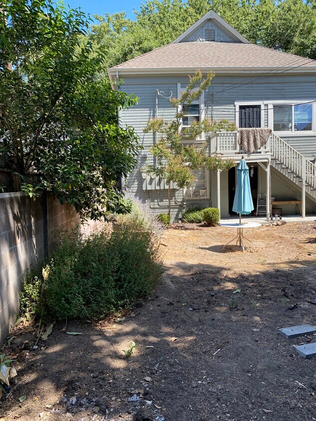 Foto principal - 2308 O St