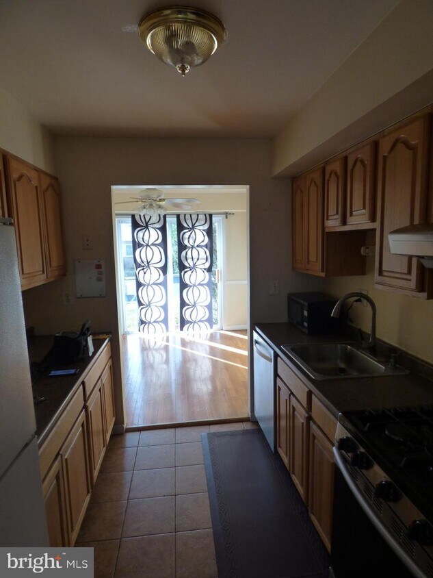 Primary Photo - 17703 Topfield Dr