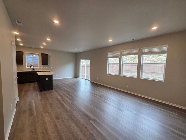 Foto del edificio - 5932 Waverly Rd SW