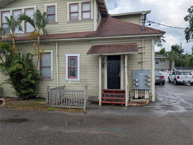 Building Photo - 103 S Westland Ave