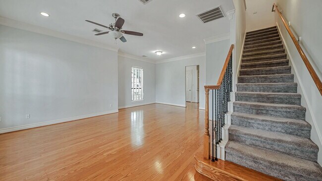 Foto del edificio - 9134 Lakes At 610 Dr