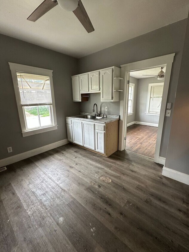 Foto del edificio - Get a $250 gift card with September move in