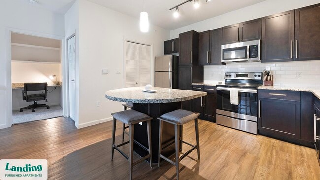 Foto del edificio - 12700 Ridgeline Blvd