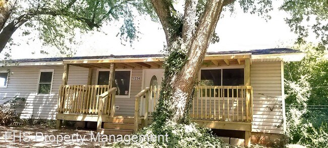 Building Photo - 5 br, 2 bath House - 1234 N Glenn