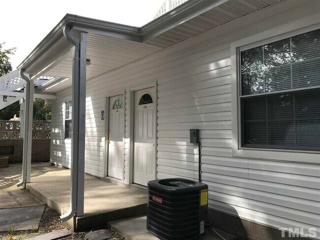 Foto del edificio - 518 Nash St