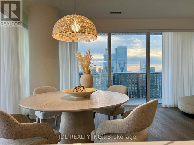 Building Photo - 55 Cooper St