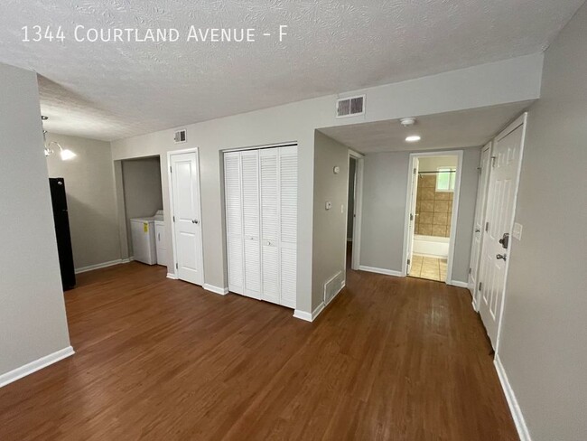 Building Photo - 1344 Courtland Ave