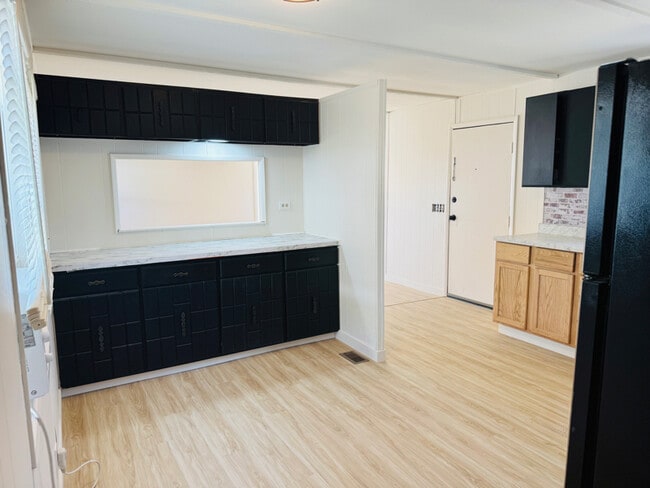 Building Photo - 241 E Durfee St