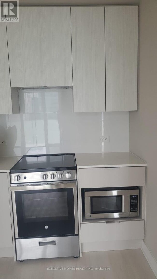 Building Photo - 3900 Confederation Pkwy