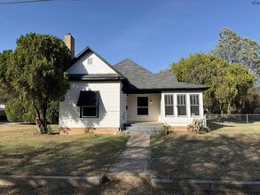 Building Photo - 116 W North St