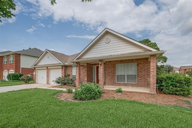 Building Photo - 11106 Fairway Dr