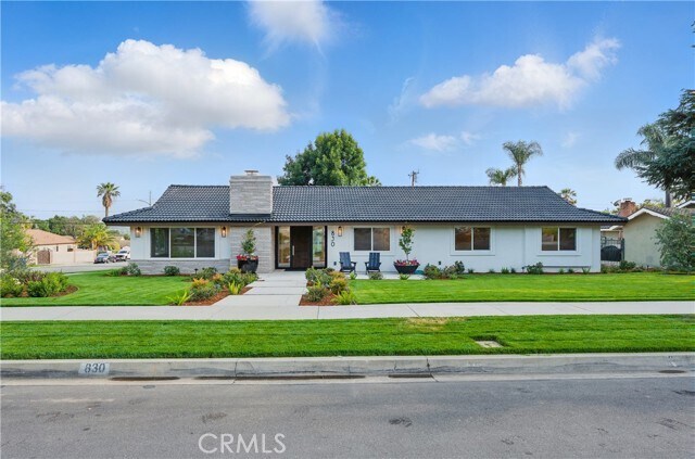 Building Photo - 830 Huerta Verde Rd