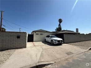 Building Photo - 7758 Fair Ave