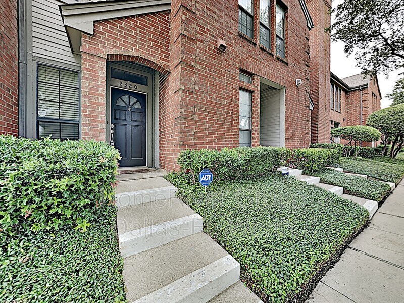 Primary Photo - 2320 Kenley St