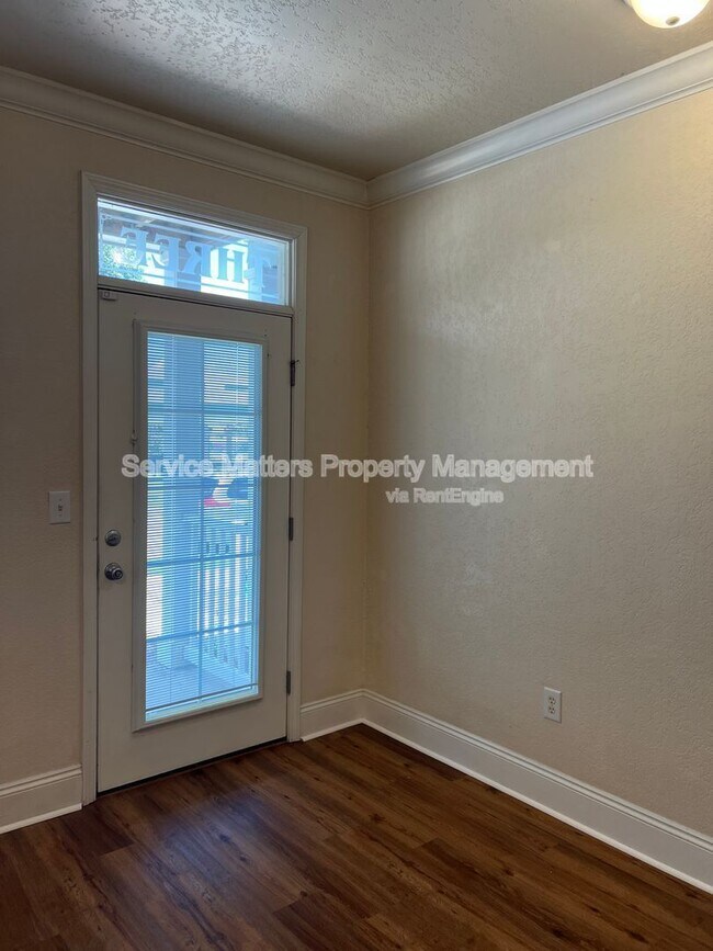 Foto del edificio - 1020 N Hayne St