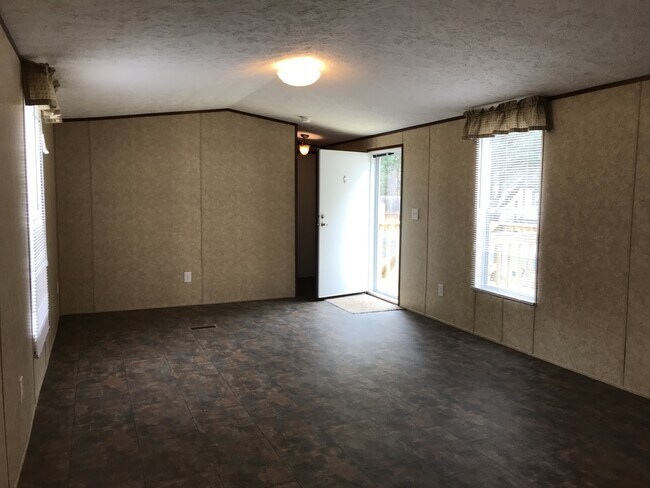 Foto del edificio - New 2 Bedroom 2 Bath Mobile Home