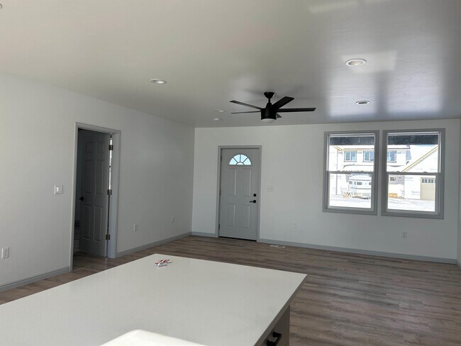 Foto del edificio - 914 River Bend St