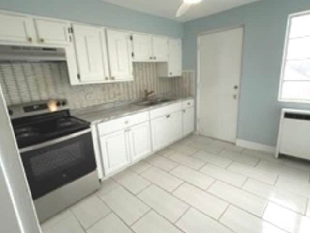 Building Photo - 743 E 84th Pl