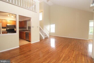 Building Photo - 262 Andover Pl