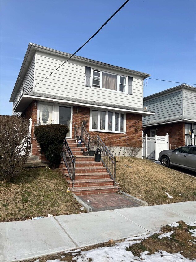 Primary Photo - 259-27 148th Rd