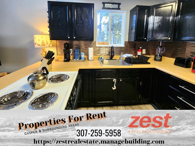 Foto del edificio - 3350 Misty Mountain Rd