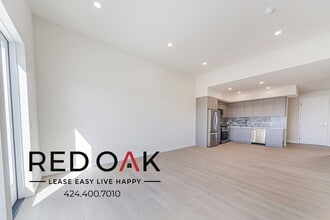 Building Photo - 5320 Cartwright Ave