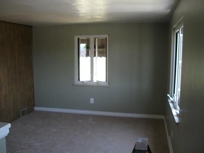 Building Photo - 4000 Kennywood Blvd
