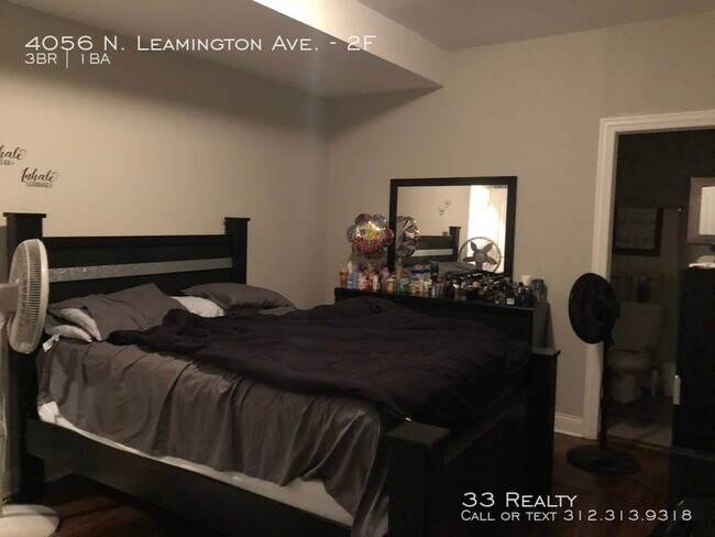 Building Photo - 4056 N Leamington Ave