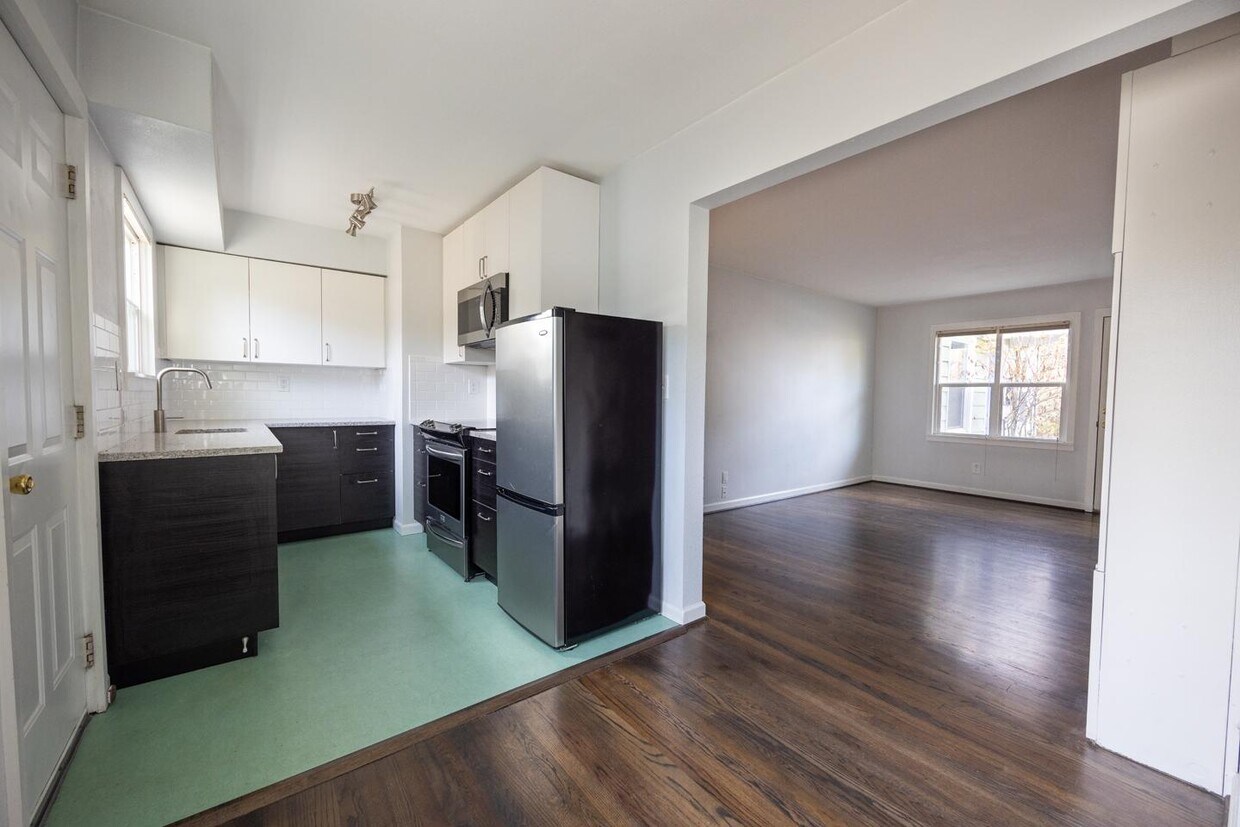 Foto principal - 4550 NE 14th Pl
