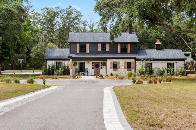Foto del edificio - 6618 Country Club Rd