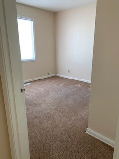 Foto del edificio - 1260 Chanute Ave