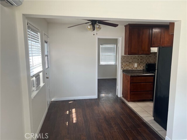 Building Photo - 3707 Cherry Ave