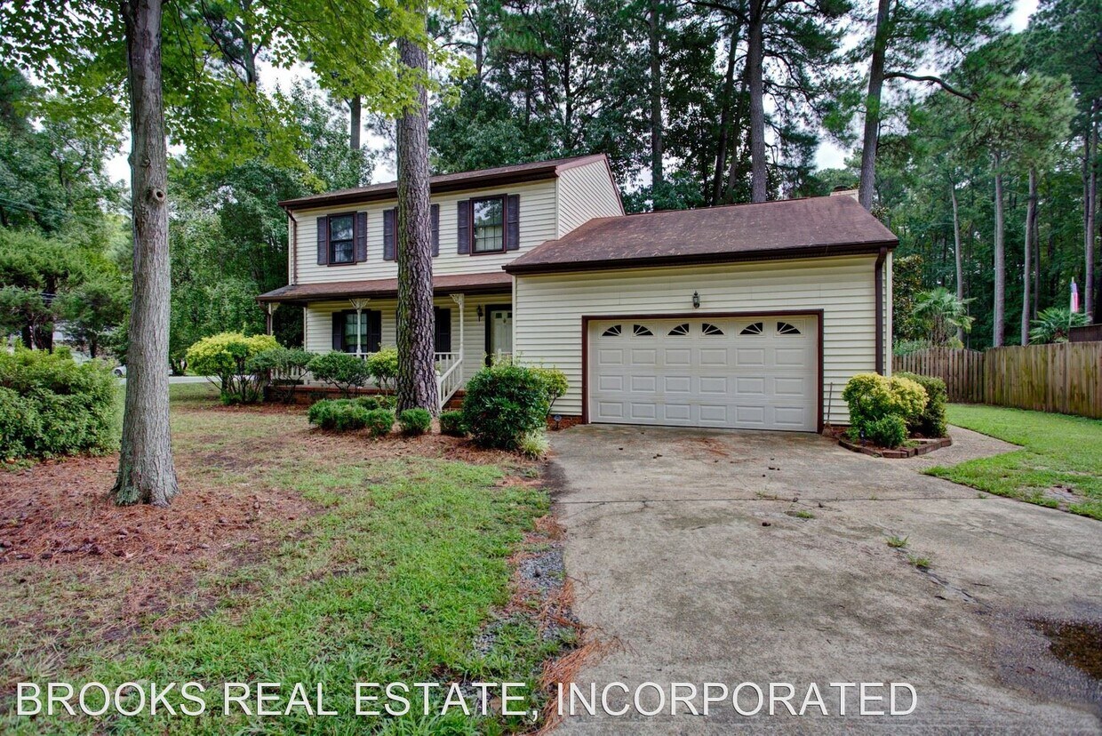 3 br, 2.5 bath House 1 Smith St House Rental in Poquoson, VA