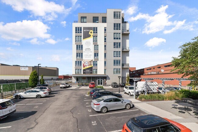 Foto del edificio - 9 Medford St