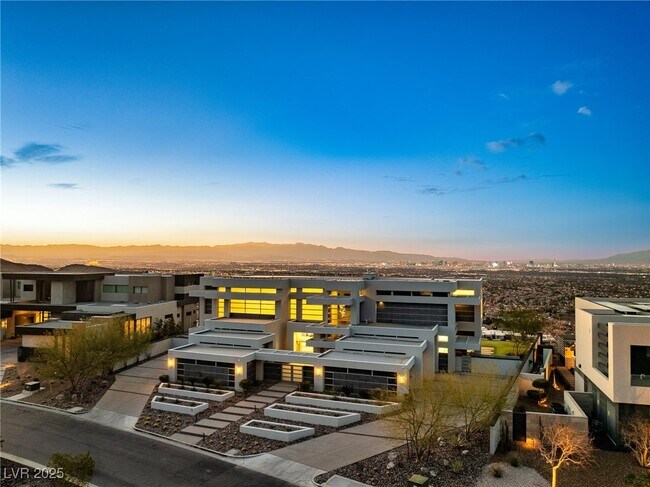 Foto del edificio - 5 Rockstream Dr