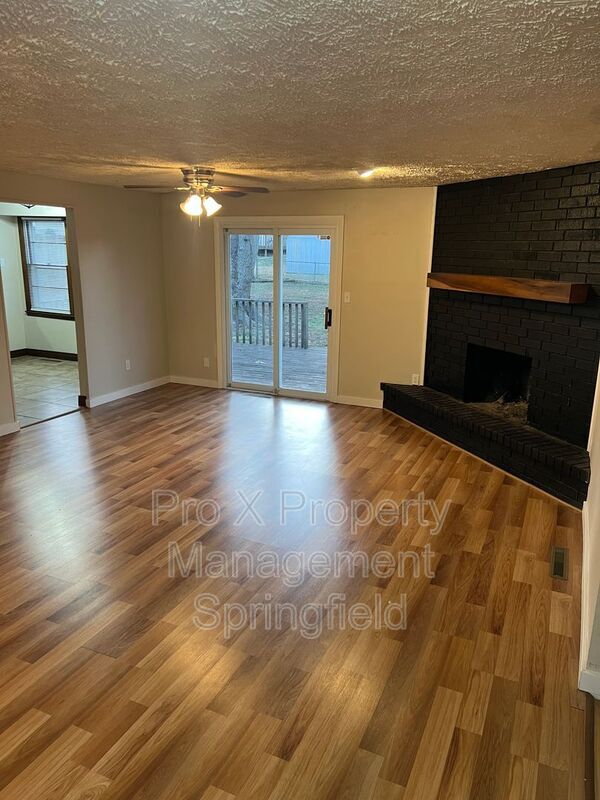 Foto del edificio - 3435 S Nettleton Ave
