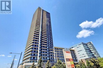 Building Photo - 3600 Hwy 7 W