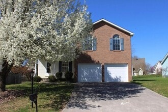 Building Photo - 6985 Yellow Oak Ln