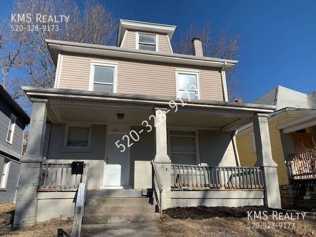 Primary Photo - 3906 St John Ave