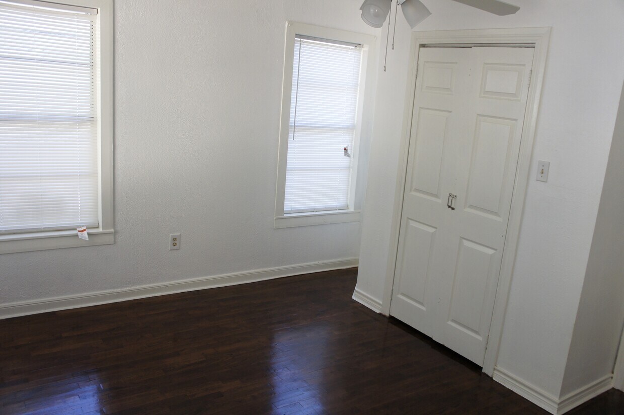 Dormitorio - 506 Scott St