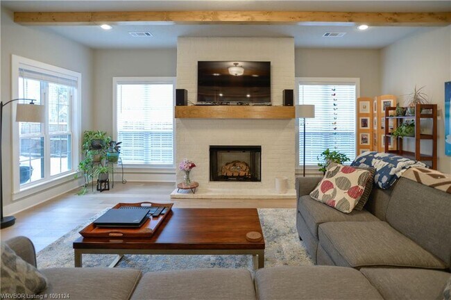 Building Photo - 8115 Donnington Ct