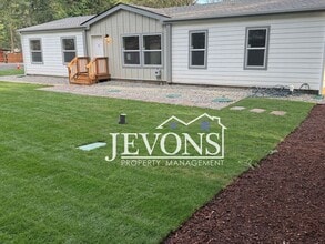 Building Photo - 22201 SE 275th Pl