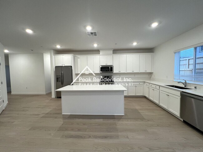 Foto del edificio - Brand New Rancho Cordova 4bd/2ba Home with...